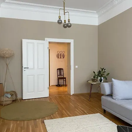 아파트 2 Schlafzimmer Fuer 5 Personen, Balkon, Hunde Willkommen 라이프치히