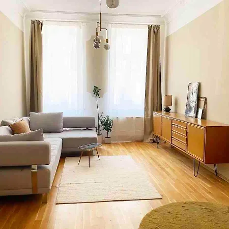 Appartement 2 Schlafzimmer Fuer 5 Personen, Balkon, Hunde Willkommen *